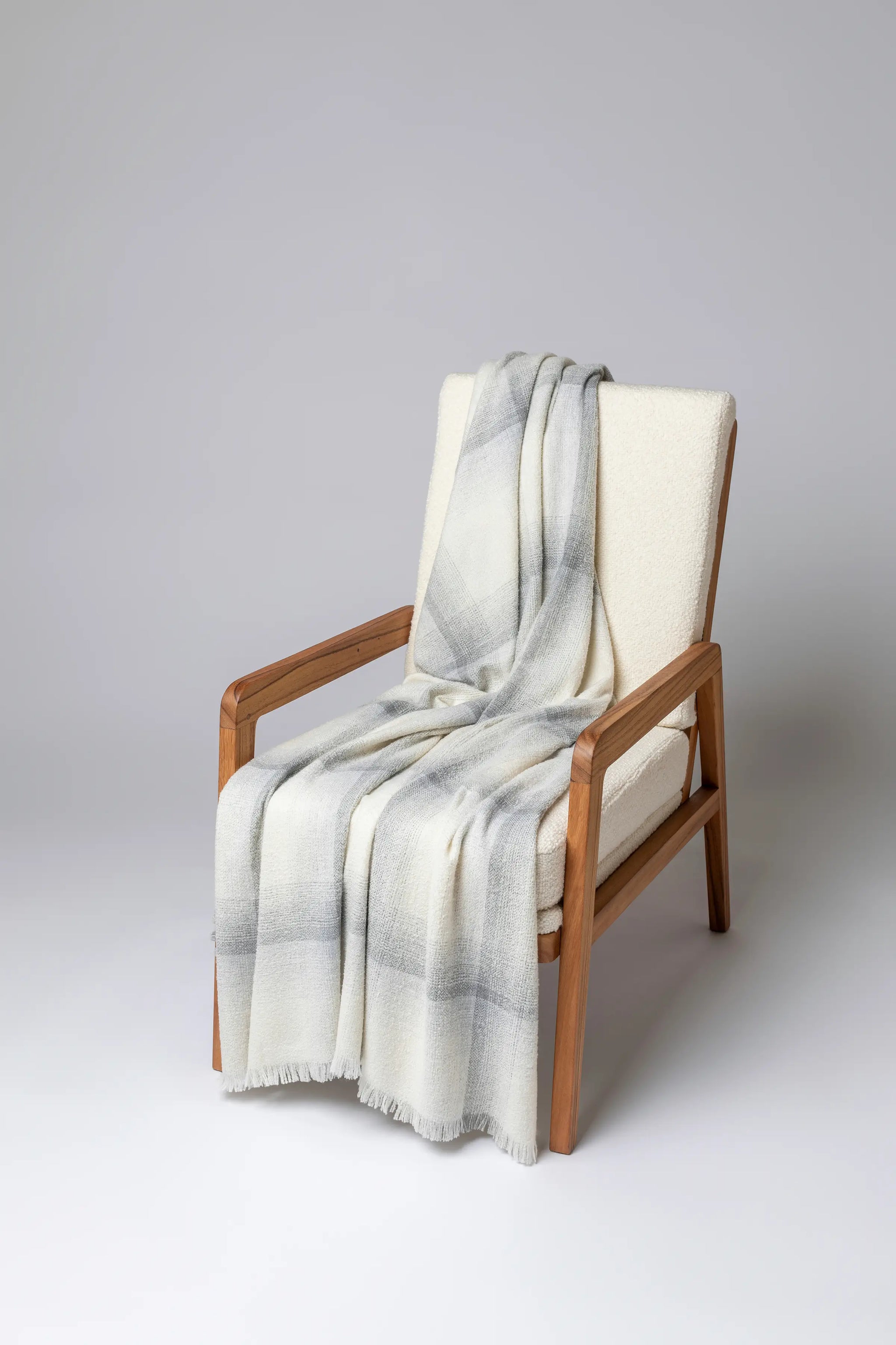 Blurred Cashmere Silk Bouclé Throw