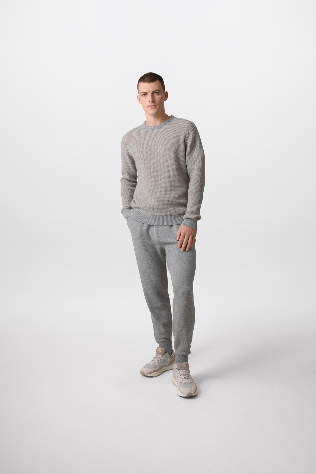 Men's Cashmere Knitwear | Johnstons of Elgin