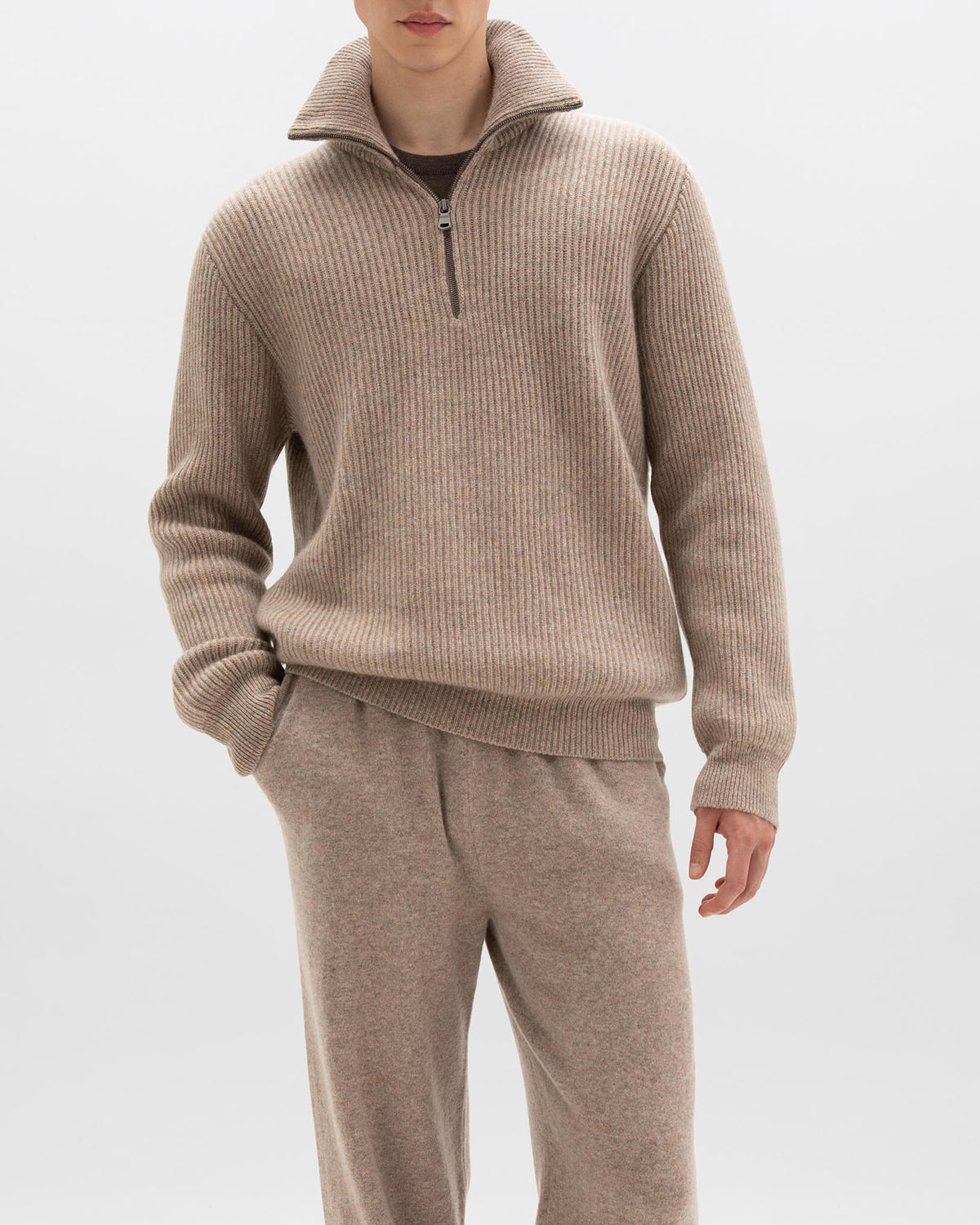 Ribbed Cashmere Zip Neck Light Brown Jumper