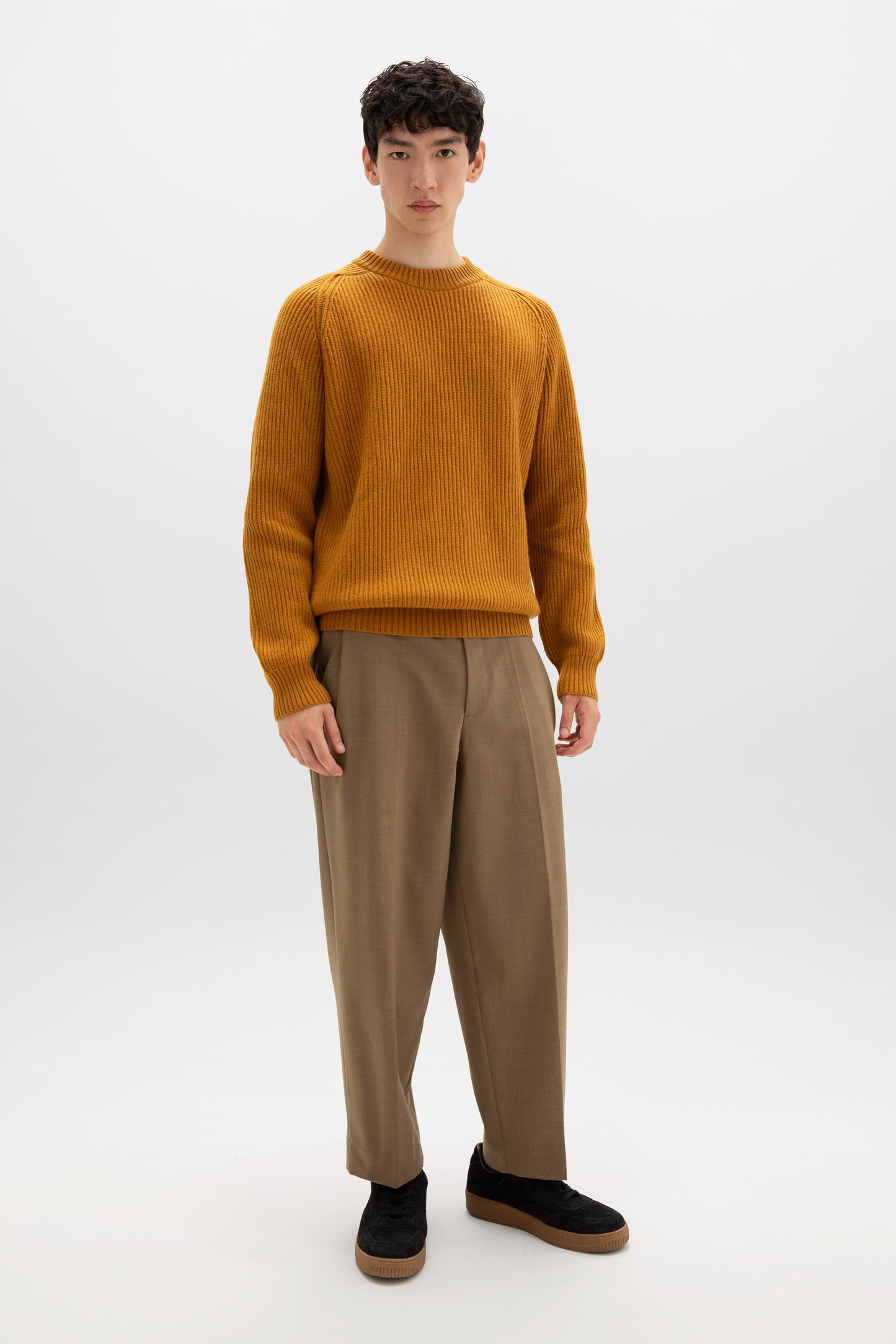 Johnstons of Elgin AW24 Men's Knitwear Ochre & Oatmeal Cashmere Ribbed Crew Neck Jumper KAA05270Q24545