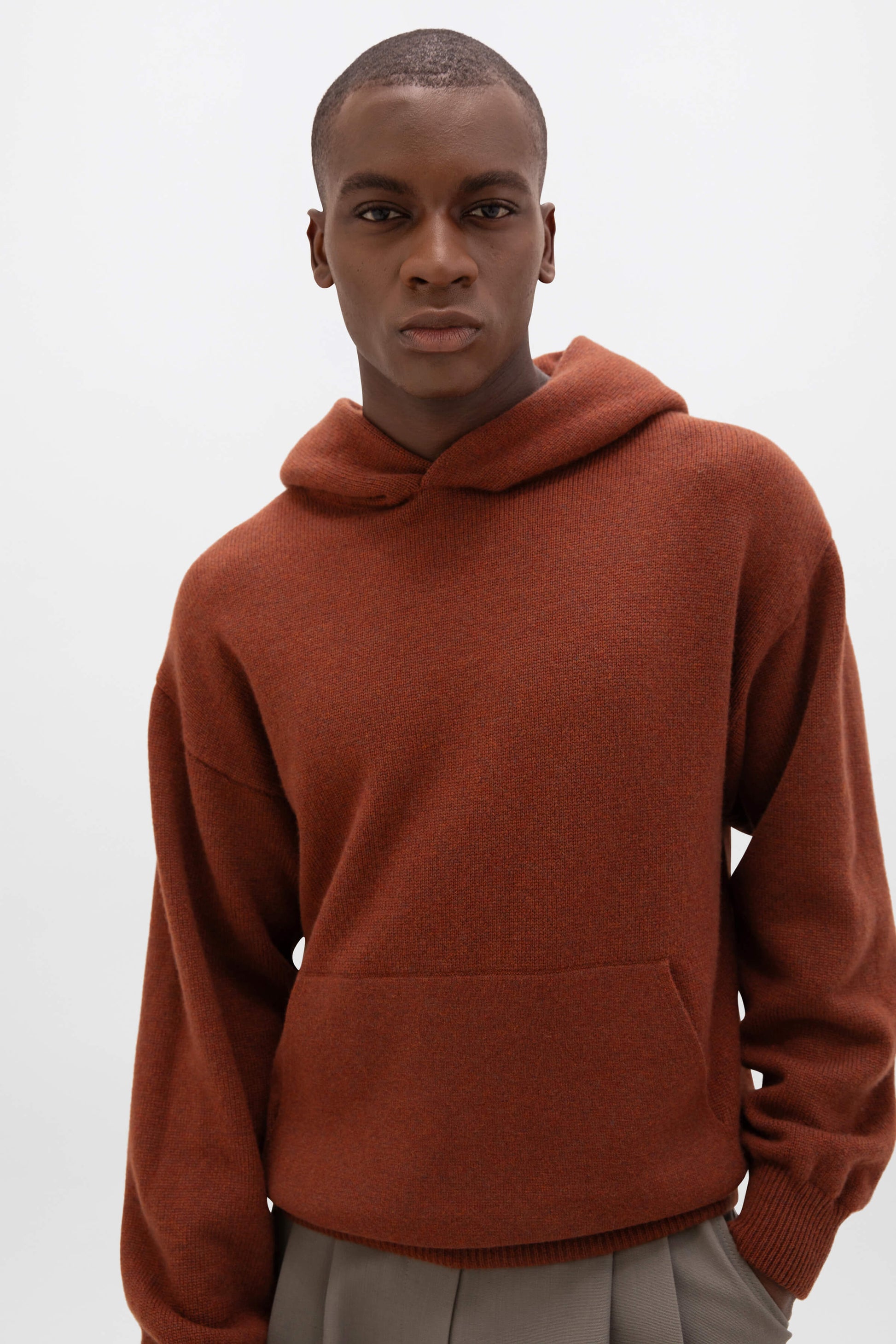 Johnstons of Elgin AW24 Unisex Knitwear Russet Unisex Cashmere Hoodie KAA05271HE7051