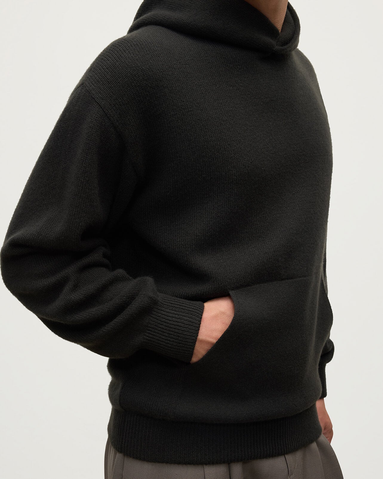 Johnstons of Elgin men's dark grey cashmere hoodie KAA05271SC7330