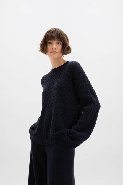 Johnstons of Elgin AW24 Women's Knitwear Dark Navy Gauzy Cable Cashmere Slouch Sweater KAA05282SD7286