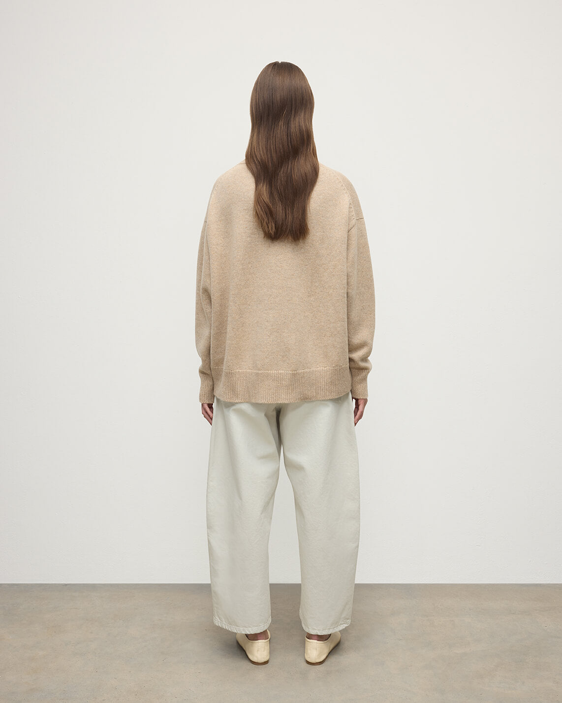 Johnstons of Elgin Women's Knitwear Oatmeal Slouchy Cashmere Natural Roll Neck Jumper KAA05305HB0210