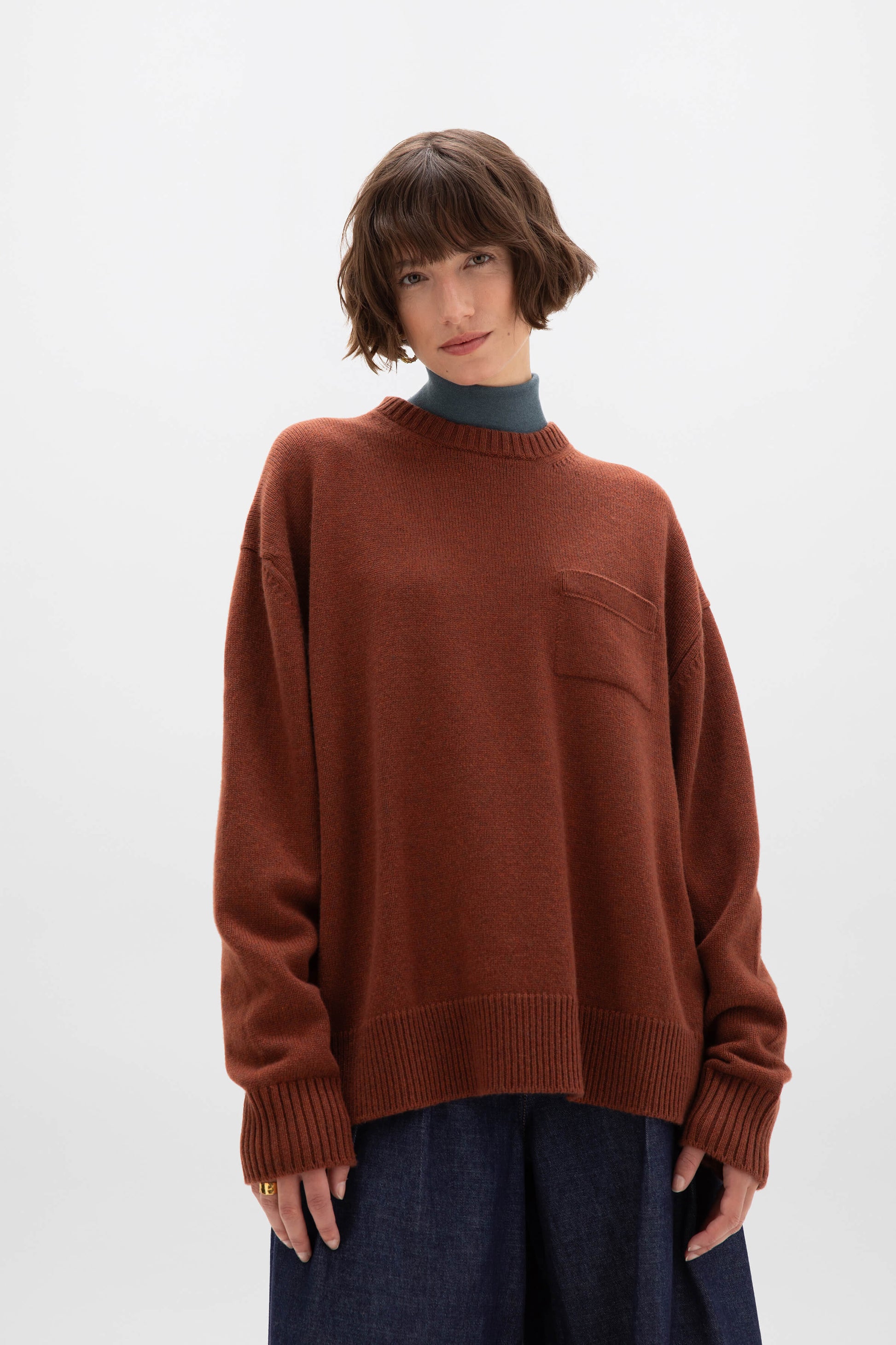 Johnstons of Elgin AW24 Unisex Knitwear Russet Unisex Oversized Cashmere Sweater KAA05310HE7051