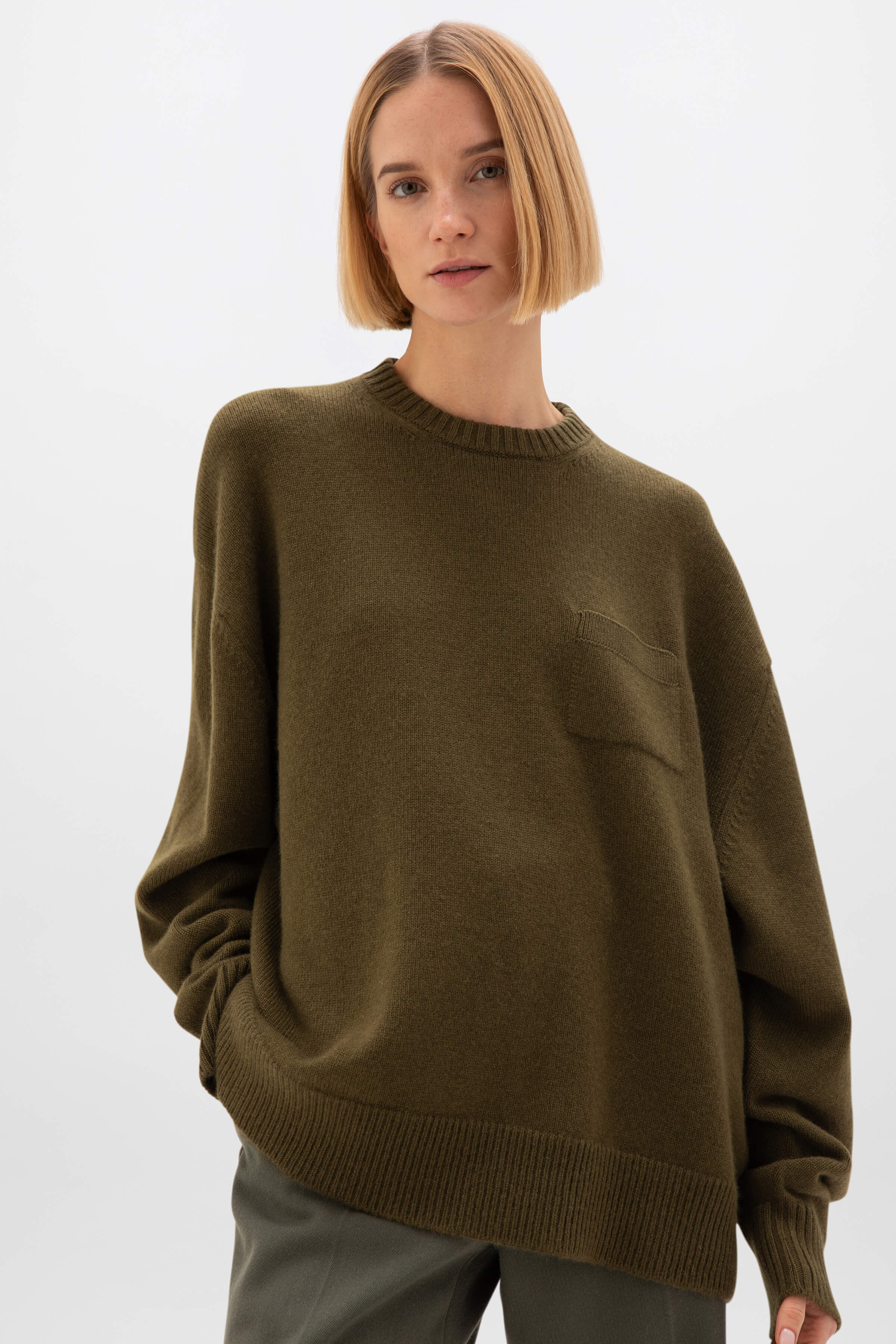 Olive Green cashmere sweater, size outlet M