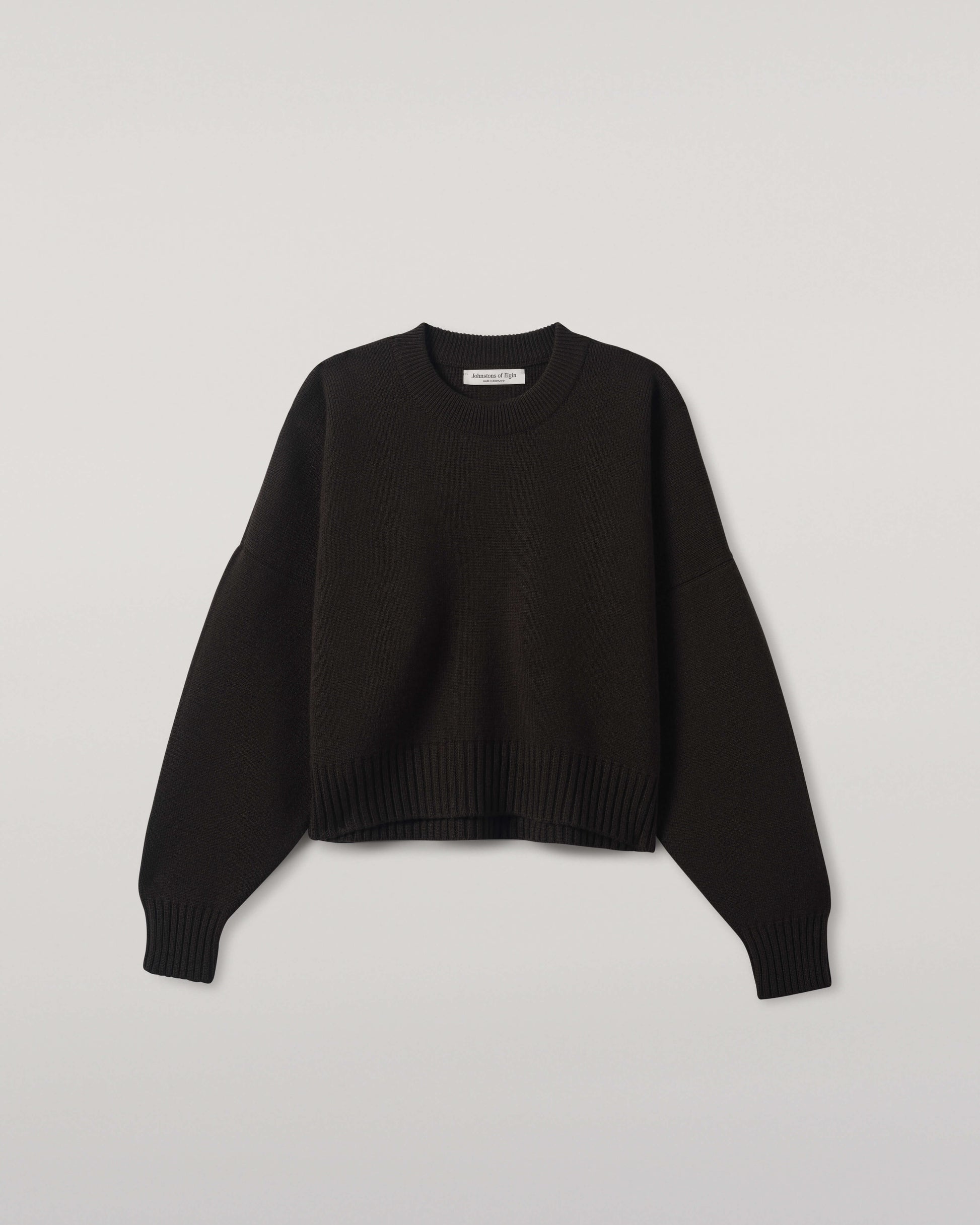 Women's Knitwear Black Cropped Milano Grey Cashmere Jumper Close Up  KAP05489SA7210