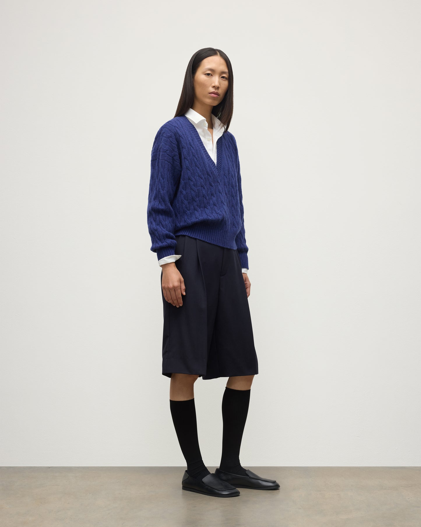 WOMENS KYLESKU DEEP VEE SWEATER BLUE ON A MODEL KAA05728HD4490