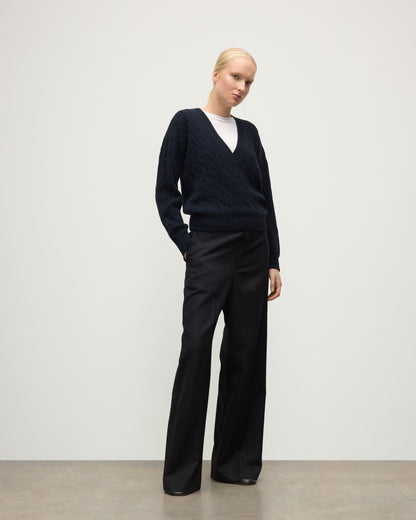 WOMENS KYLESKU DEEP VEE SWEATER NAVY ON A MODEL KAA05728HD7347