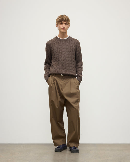 Johnstons of Elgin men's 100% cashmere cable sweater in natural KAA05754HB7162