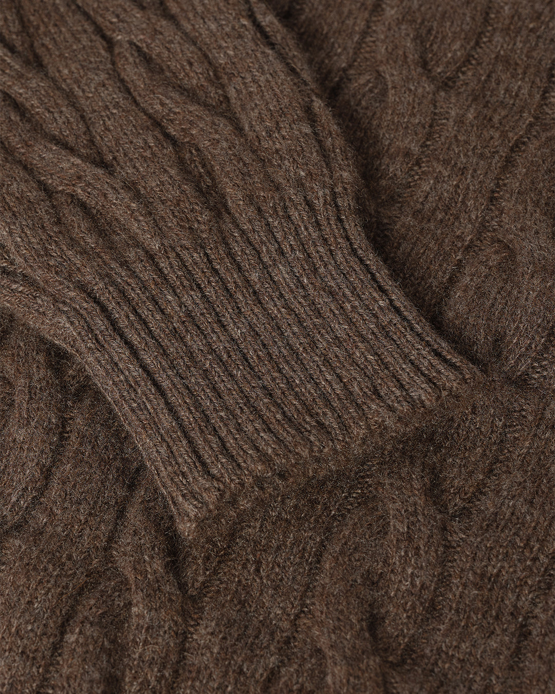 JOHNSTONS OF ELGIN MENS CALDER CREW SWEATER BROWN 100% CASHMERE  KAA05754HB7126