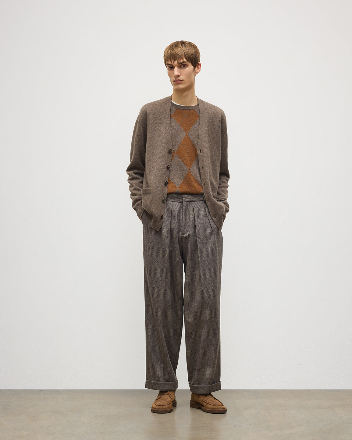 Redpath Brown Cashmere Cardigan | Made in Scotland – Johnstons of