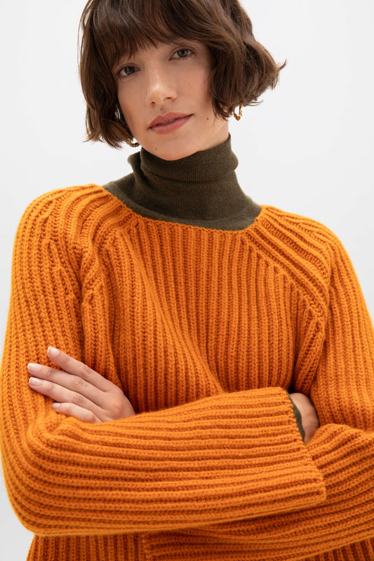 Johnstons of Elgin AW24 Women's Knitwear Burnt Orange Ribbed Cashmere Cropped Sweater KAB05272SG4199