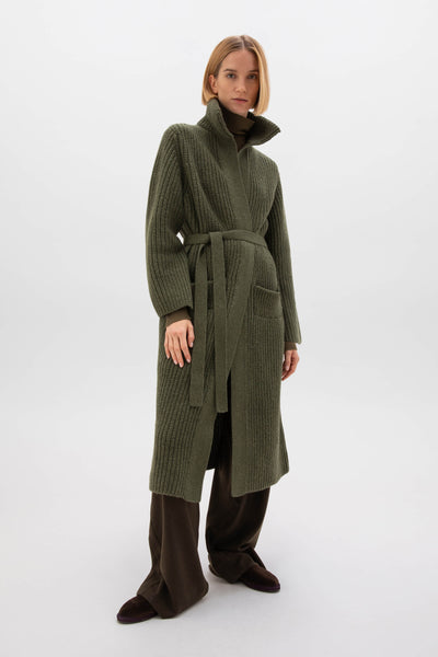 KAB05283_Q23682-olive-