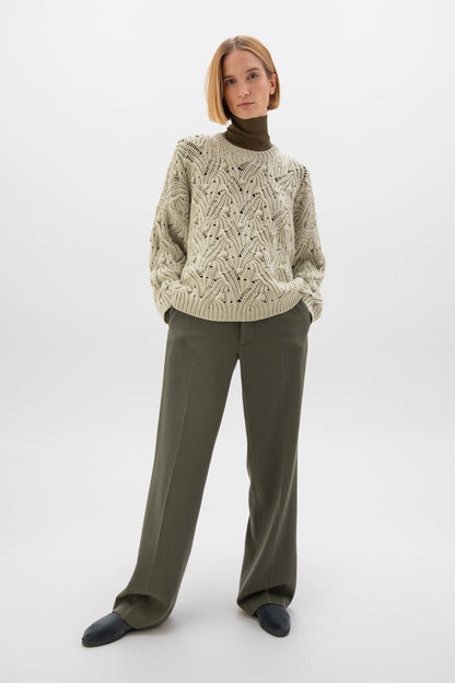 Johnstons of Elgin AW24 Women's Knitwear Lichen Chunky Lace Stitch Cashmere Sweater KAB05357SC0158