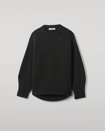 Johnstons of Elgin AW25 Women's Knitwear Iron Relaxed Grey Cashmere Jumper details KAB05562SC7330