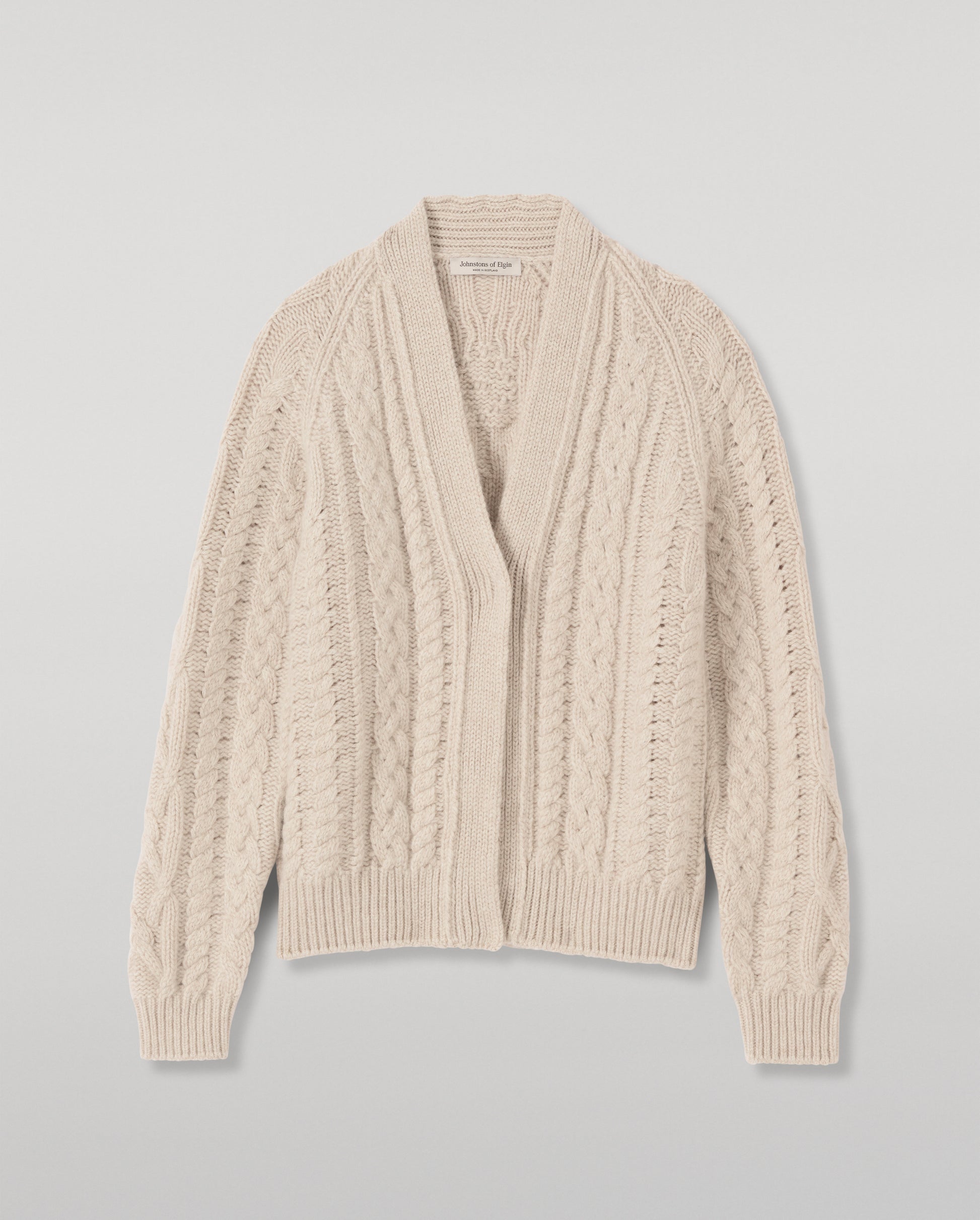JOHNSTONS OF ELGIN MABEL VEE CARDIGAN CASHMERE ARAN CABLE VEE NECK CARDIGAN DETAIL ON BACK CREAM 100% CASHMERE KAB05982HA0396