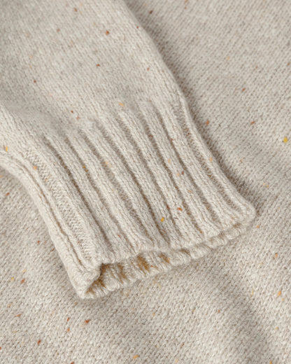 Johnstons of Elgin AW25 Women's Knitwear Cream Dun Donegal Donegal Cashmere Cream Jumper Close Up KAC05289006334