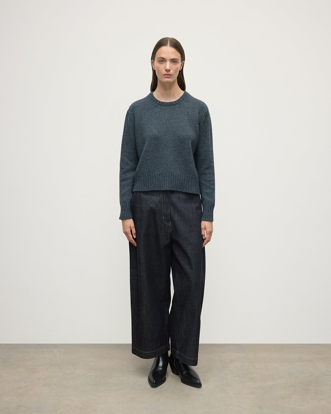 Model wearing Johnstons of Elgin AW25 Women's Knitwear Storm Donegal Donegal Blue Cashmere Jumper Front View KAC05289006336