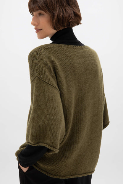 Johnstons of Elgin AW24 Women's Knitwear Olive Boat Neck Cashmere Sweater KAC05338SC4573