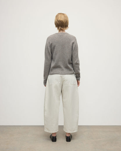 Model wears Johnstons of Elgin AW25 Women's Knitwear Peregrine Donegal Donegal Cashmere Grey Cardigan Back View KAC05494006335