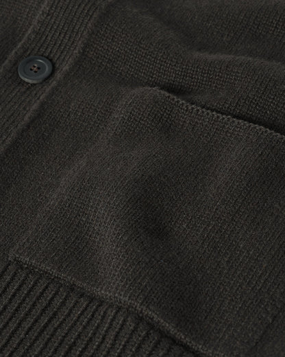 Johnstons of Elgin AW25 Men's Knitwear Iron Ribbed Cashmere Grey Cardigan details KAC05601SC7330