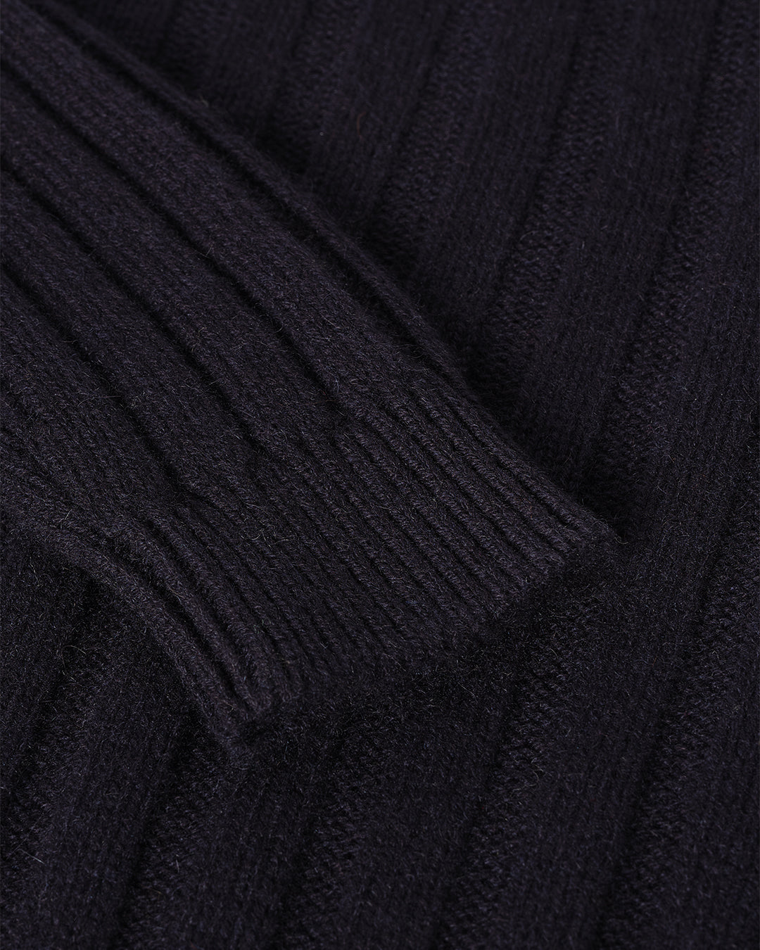 JOHNSTONS OF ELGIN WOMENS LECHT CREW SWEATER NAVY 100% CASHMERE KAC05706SD7666