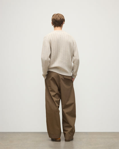 Johnstons of Elgin men's 100% cashmere cable sweater in natural KAA05754HA0396