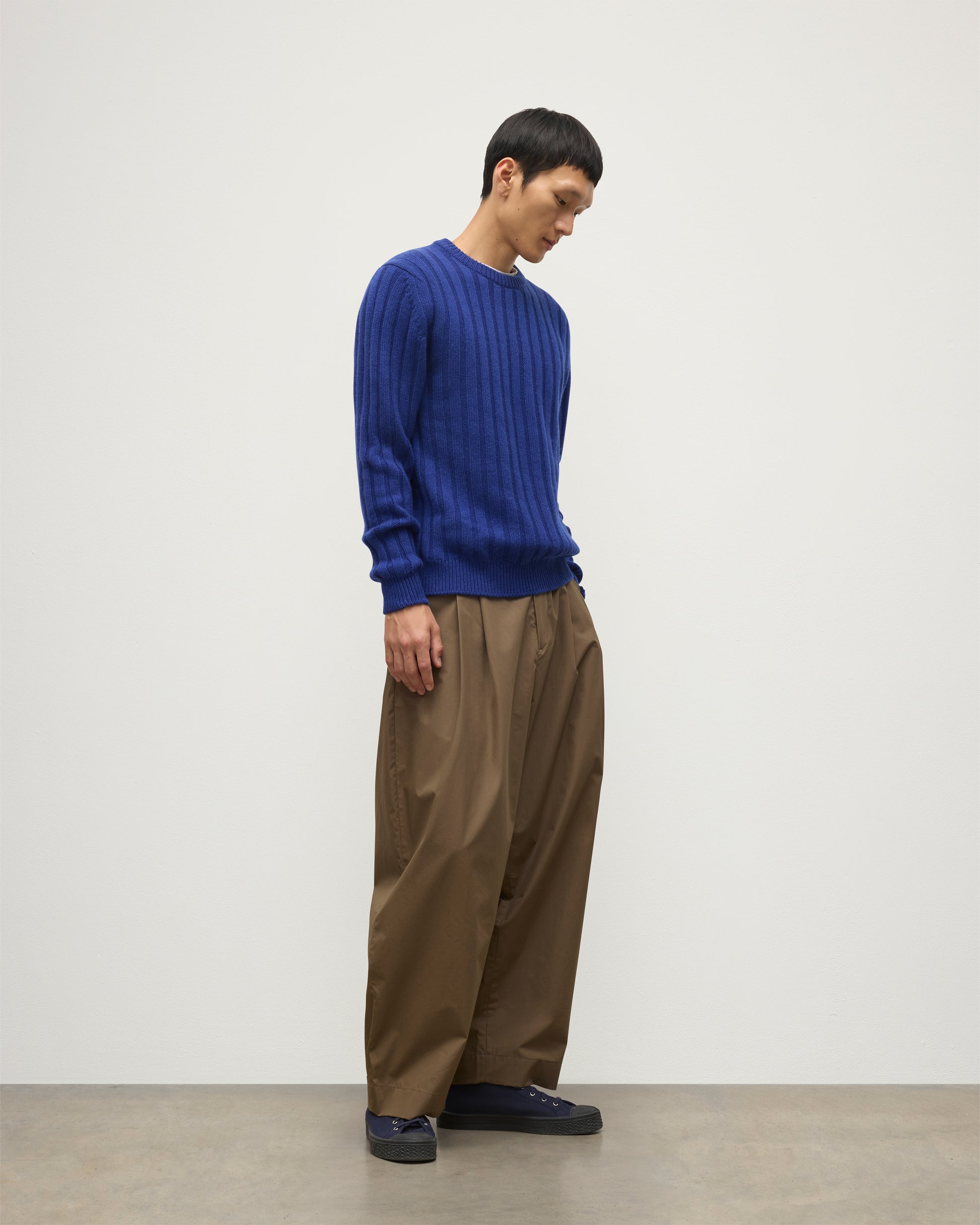 Calder Blue Cable Cashmere Jumper – Johnstons of Elgin