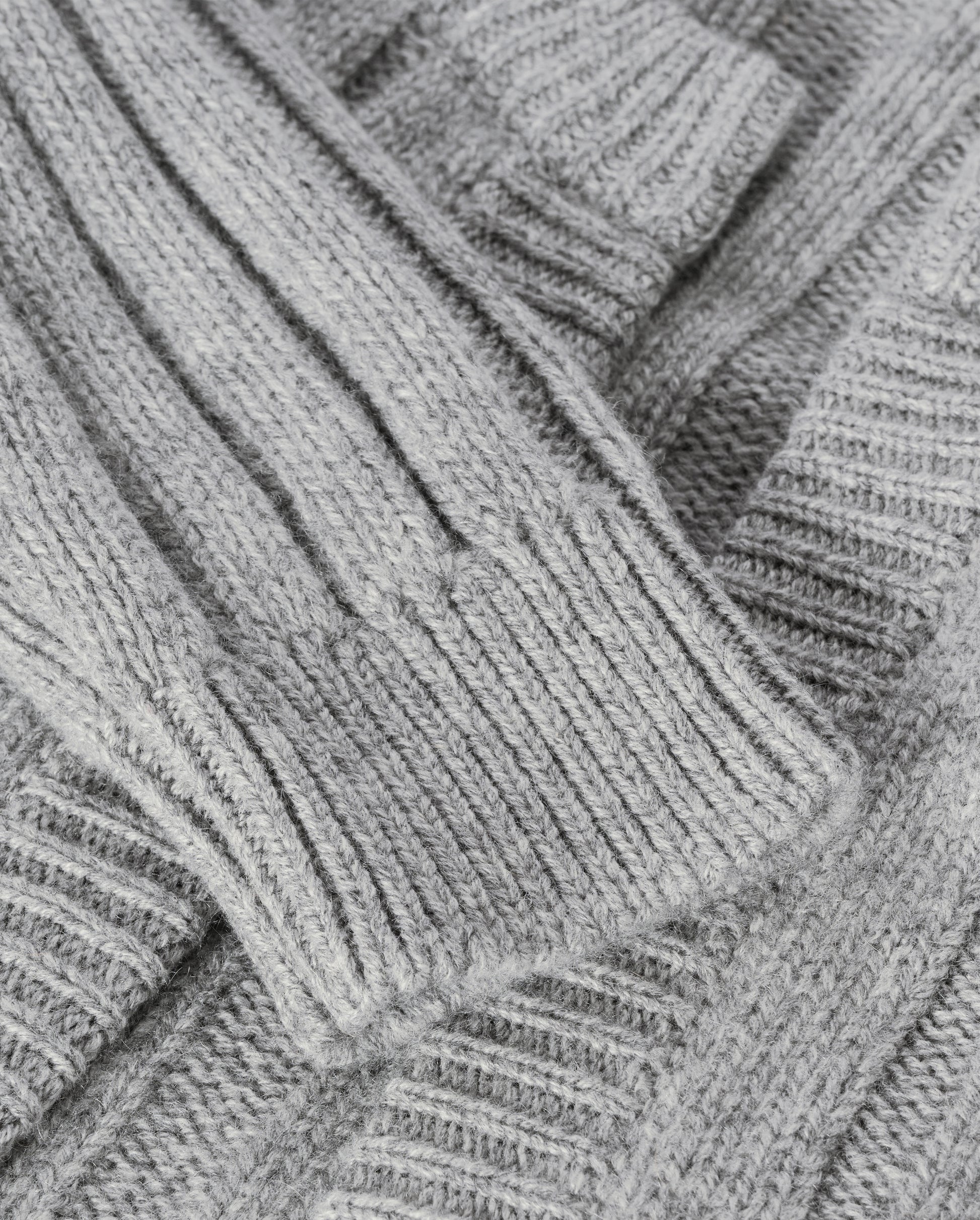 JOHNSTONS OF ELGIN WOMENS LECHT CREW CARDIGAN GREY 100% CASHMERE KAC05790HA0400