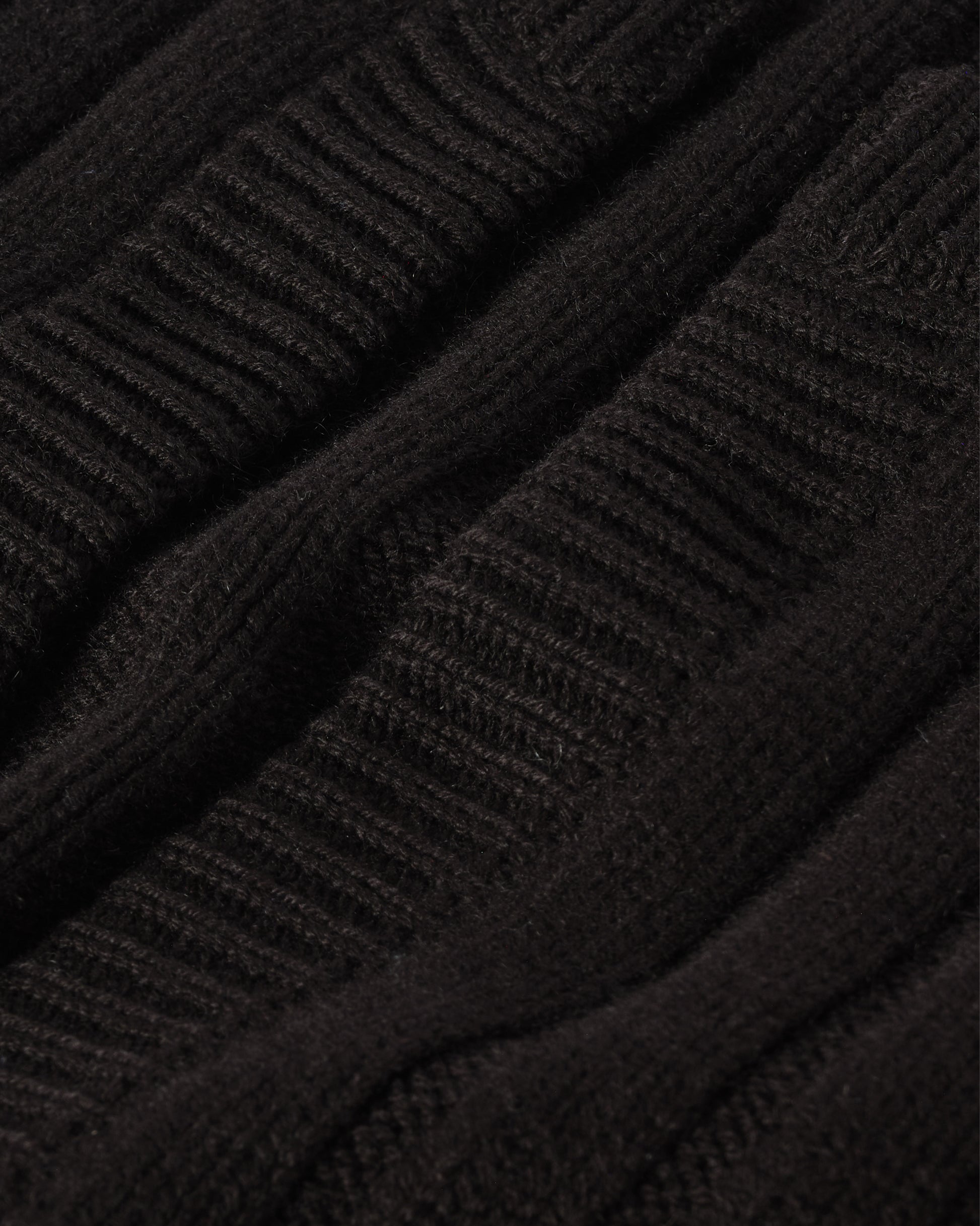 JOHNSTONS OF ELGIN WOMENS LECHT CREW CARDIGAN BLACK 100% CASHMERE  KAC05790SA7210