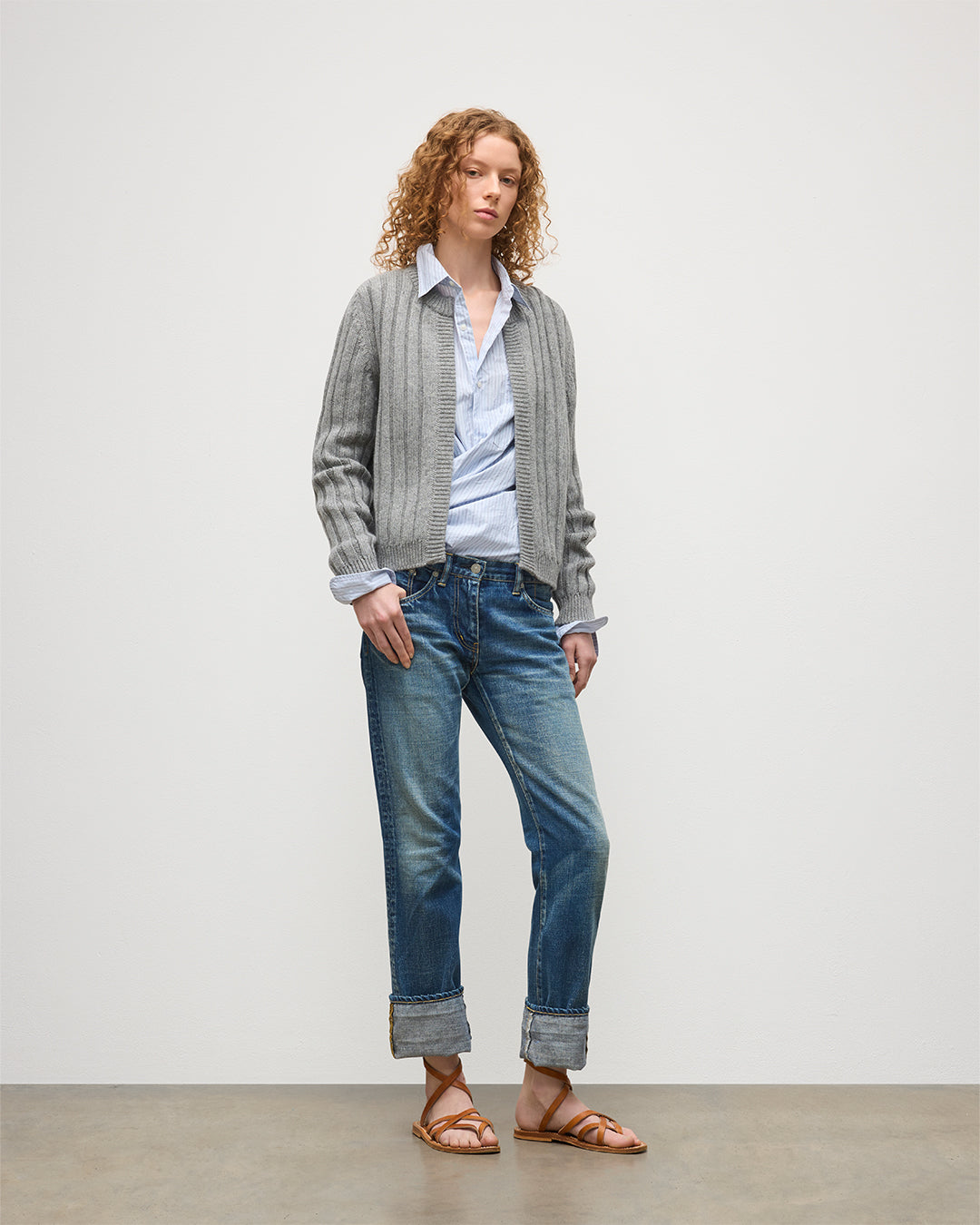 JOHNSTONS OF ELGIN WOMENS LECHT CREW CARDIGAN GREY 100% CASHMERE KAC05790HA0400