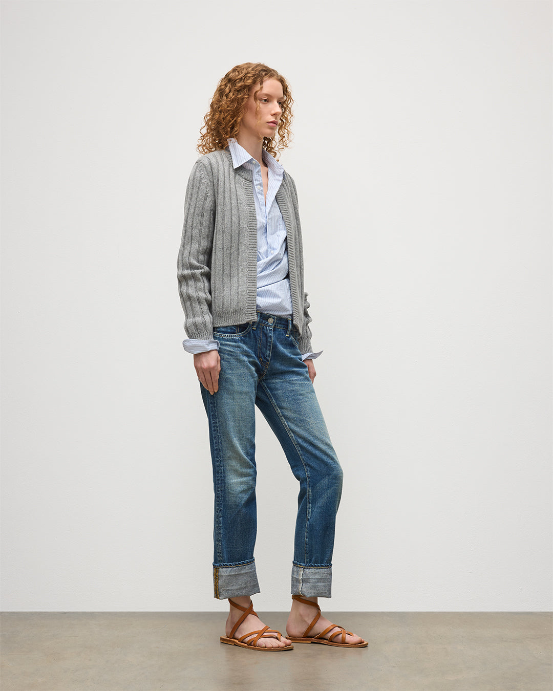 JOHNSTONS OF ELGIN WOMENS LECHT CREW CARDIGAN GREY 100% CASHMERE KAC05790HA0400