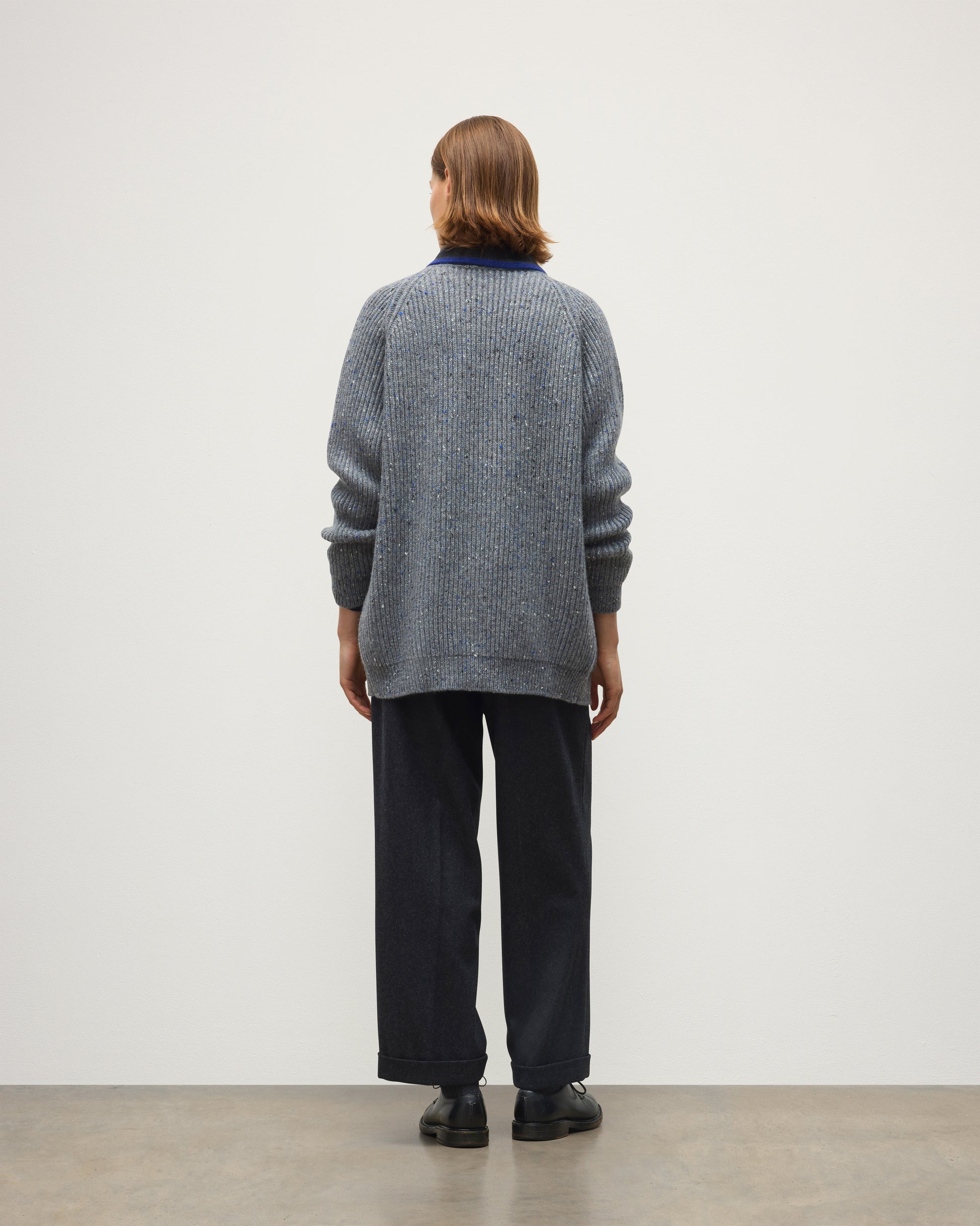 JOHNSTONS OF ELGIN NORAH CARDIGAN DONEGAL CASHMERE RIBBED CARDIGAN WITH POCKETS GREY 100% CASHMERE KAC05992HA4270