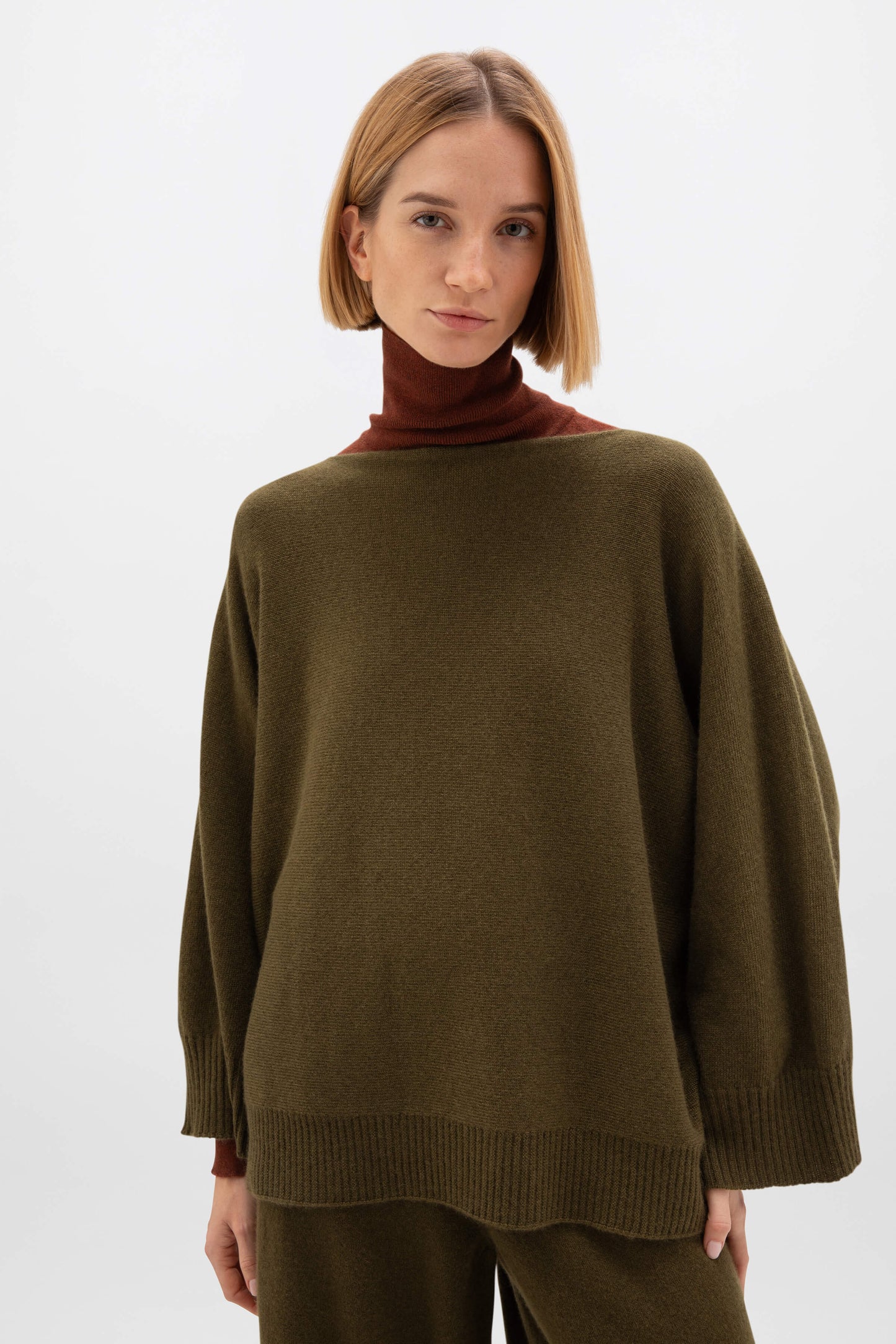 Johnstons of Elgin AW24 Women's Knitwear Olive Cashmere Cape Sweater KAI05048SC4573