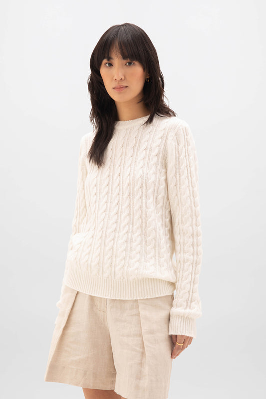 Johnstons of Elgin SS24 Women's Knitwear Luna White Cable Cashmere Sweater KAI05085SA1911