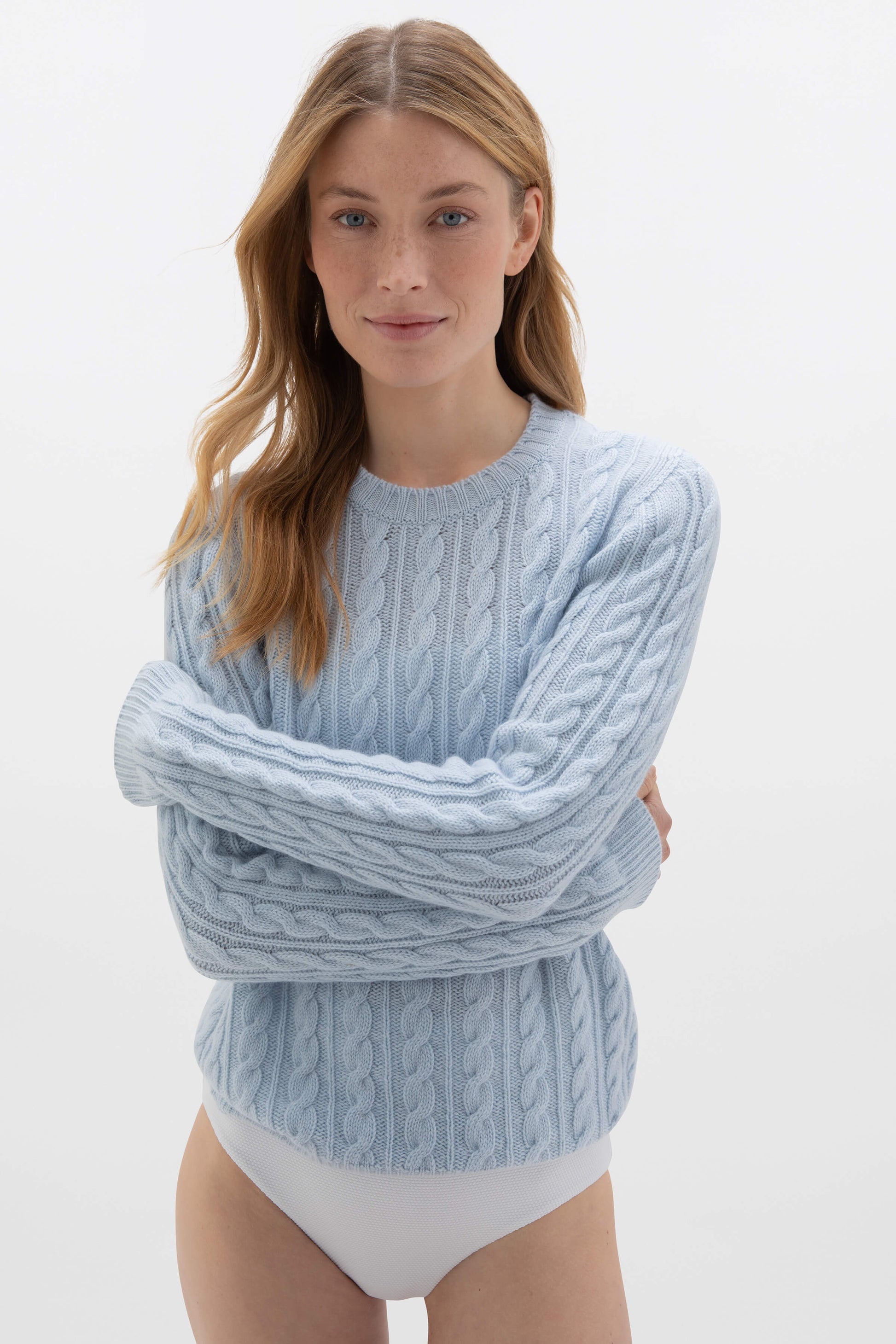 Johnstons of Elgin SS24 Women's Knitwear Sea Breeze Blue Cable Cashmere Sweater KAI05085SD0167