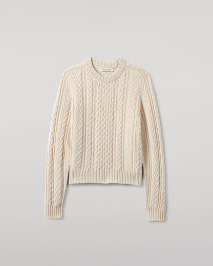 Johnstons of Elgin AW25 Women's Knitwear Champagne Aran Cable Cream Cashmere Jumper Close Up  KAI05086SA0502