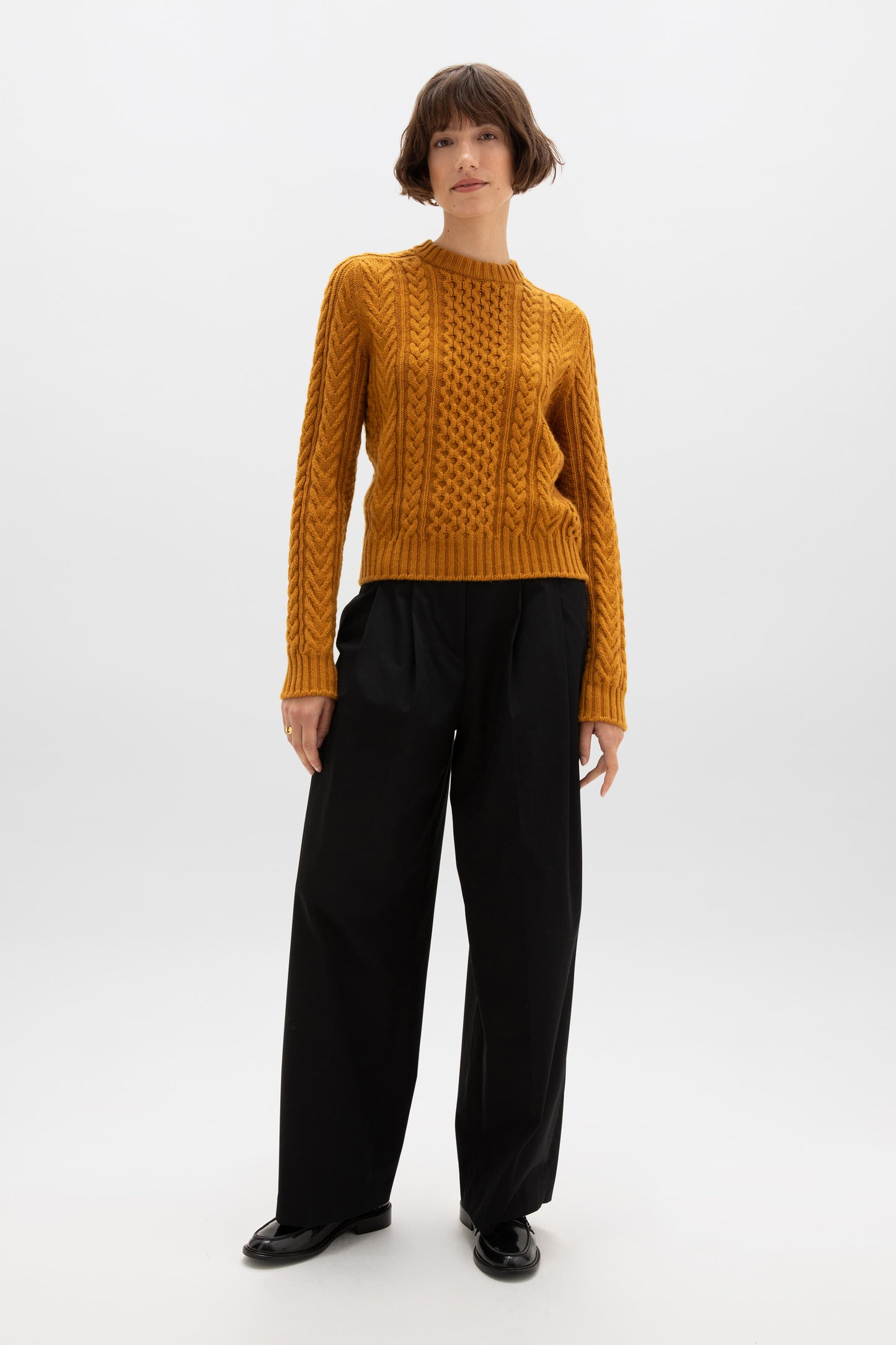 Johnstons of Elgin AW24 Women's Knitwear Ochre Aran Cable Cashmere Sweater KAI05086SF4347