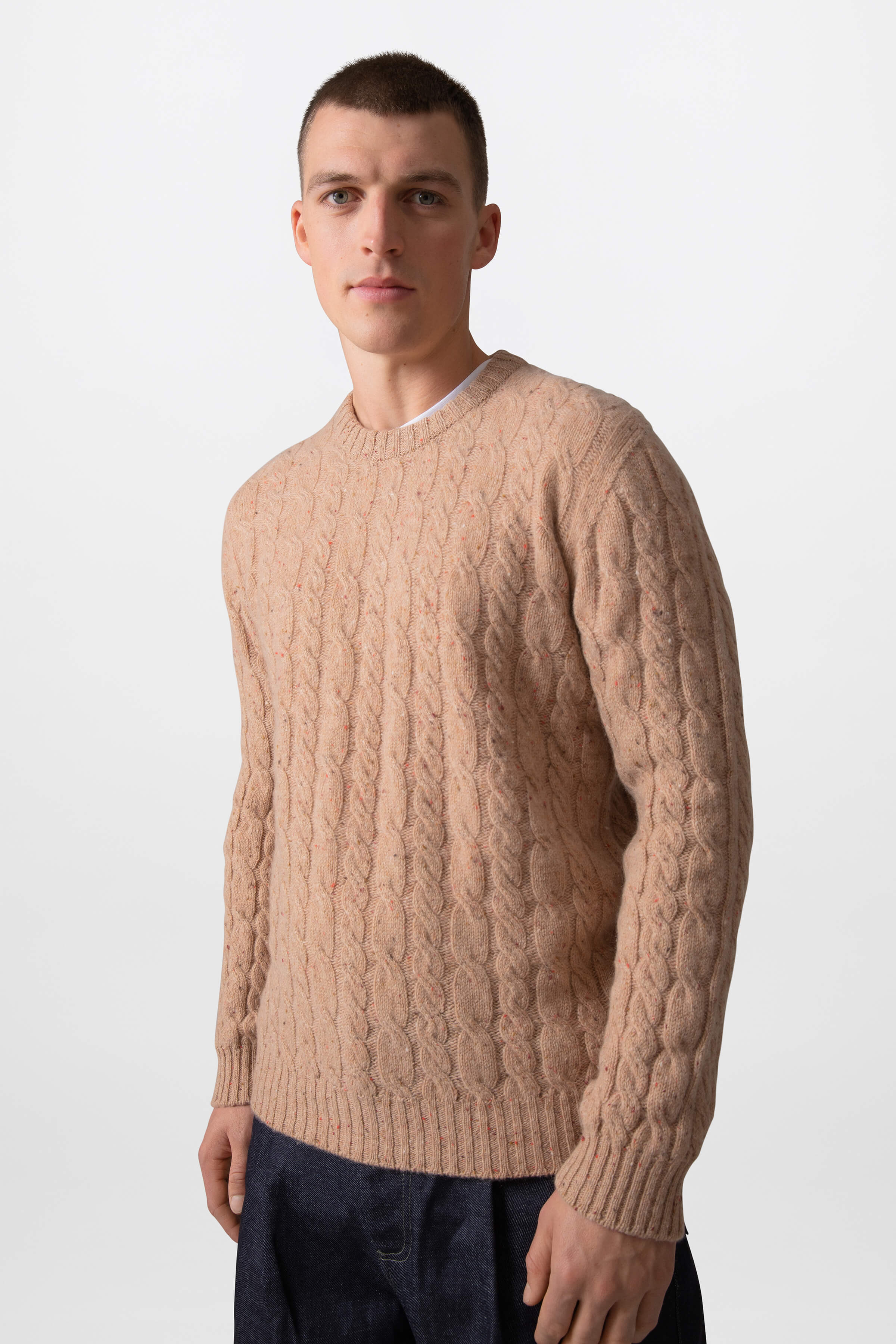 Men's Cable Knit Jumper in Camel Donegal Cashmere – Johnstons of Elgin