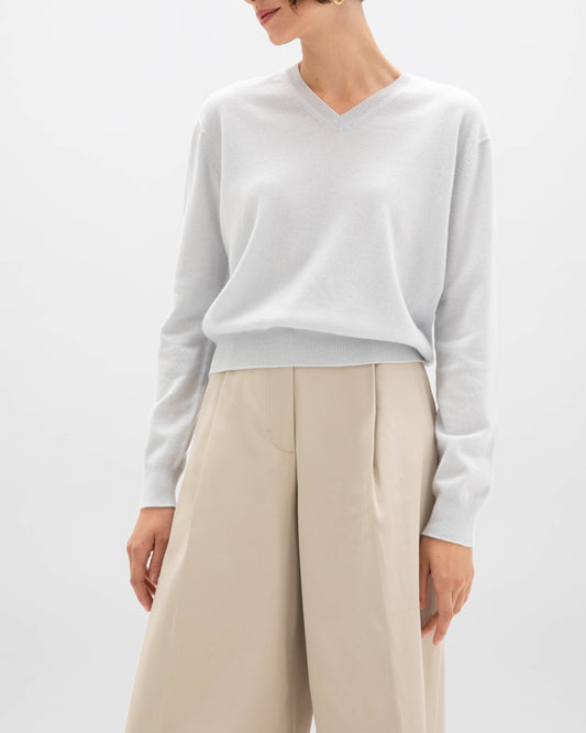 Johnstons of Elgin AW24 Women's Knitwear Ice Blue Cropped Cashmere V Neck Jumper KAI05143SD0169