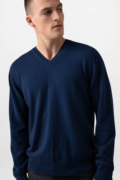 Johnstons of Elgin Men's Knitwear Ocean Blue Cashmere V Neck Jumper KAI05150HD7244