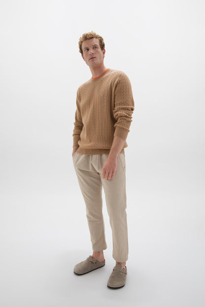 Johnstons of Elgin SS24 Unisex Knitwear Camel & Firethorn Orange Contrast Trim Unisex Cable Cashmere Sweater KAI05227Q24298