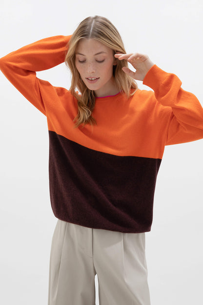 Johnstons of Elgin SS24 Unisex Knitwear Malt Brown & Firethorn Orange Unisex Colour Block Cashmere Sweater KAI05232Q24293