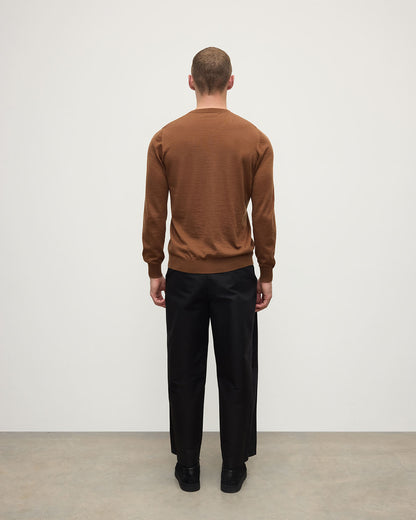 Johnstons of Elgin men's superfine cashmere camel round neck sweater KAI05241SB7300