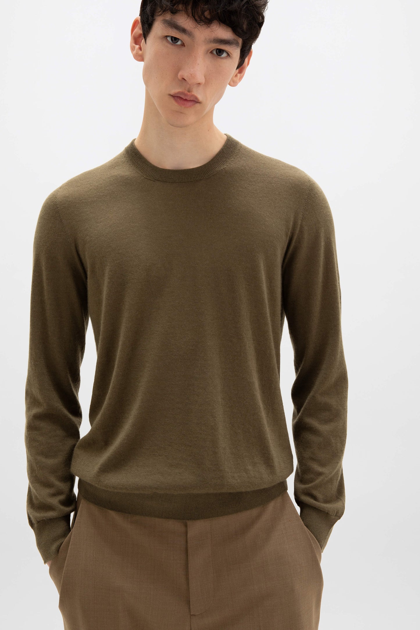 Johnstons of Elgin AW24 Unisex Knitwear Olive Unisex Superfine Cashmere Round Neck KAI05241SC4600