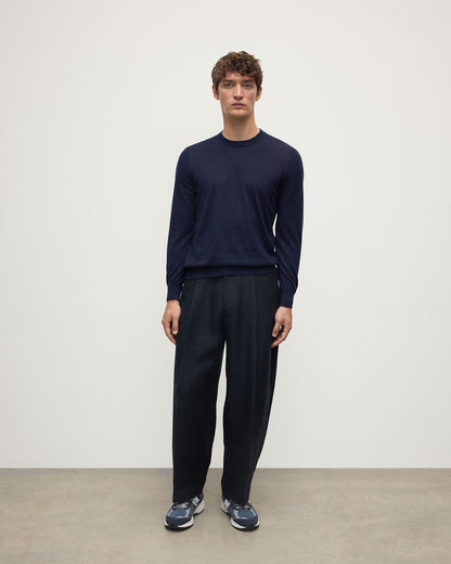 Johnstons of Elgin AW25 Unisex Knitwear Navy Superfine Cashmere Round Neck KAI05241SD7600