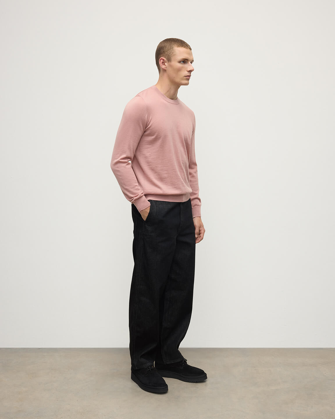 Johnstons of Elgin Men's Superfine Cashmere Pink Sweater KAI05241SE5274