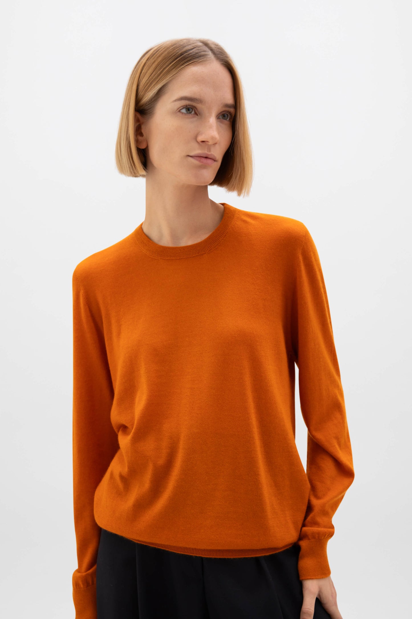 Johnstons of Elgin AW24 Unisex Knitwear Burnt Orange Unisex Superfine Cashmere Round Neck KAI05241SG4422