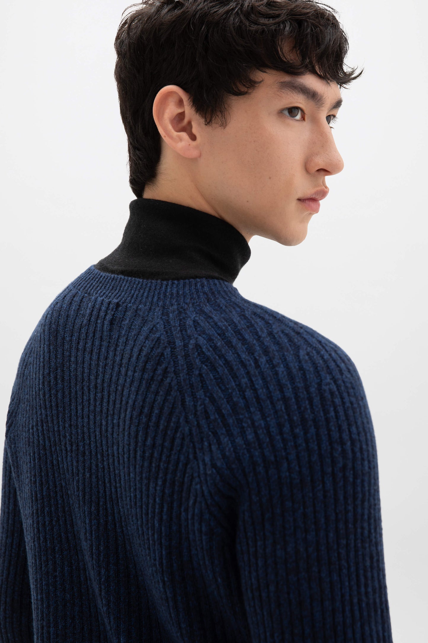 Johnstons of Elgin AW24 Unisex Knitwear Ocean Marl Unisex Ribbed Cashmere Sweater KAI05260004950